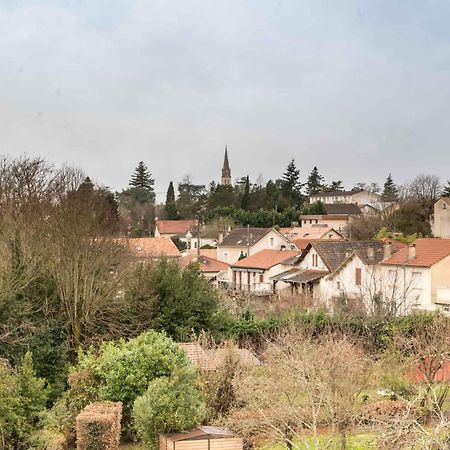 Le Ambroise - T3 Spacieux Et Calme Avec Parking Gratuit Bergerac Exteriér fotografie