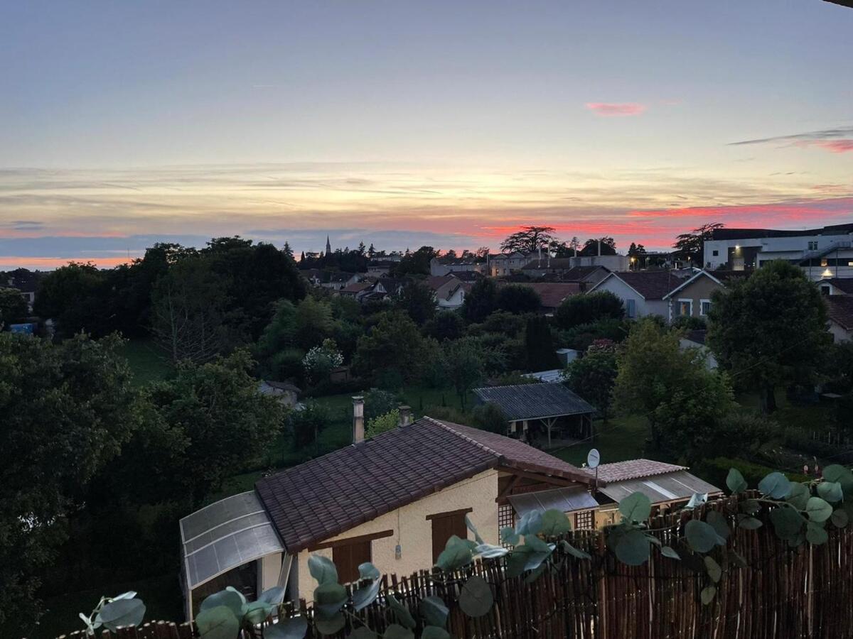 Le Ambroise - T3 Spacieux Et Calme Avec Parking Gratuit Bergerac Pokoj fotografie